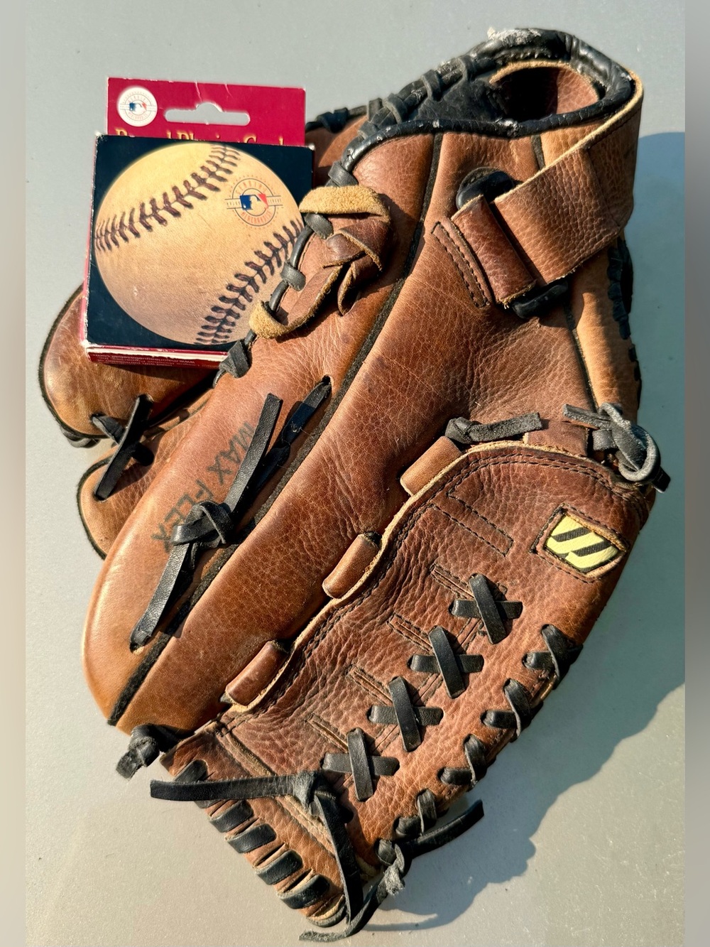 🎒VINTAGE 1999 MLB Round ‘Baseball’ Playing Cards Complete Deck